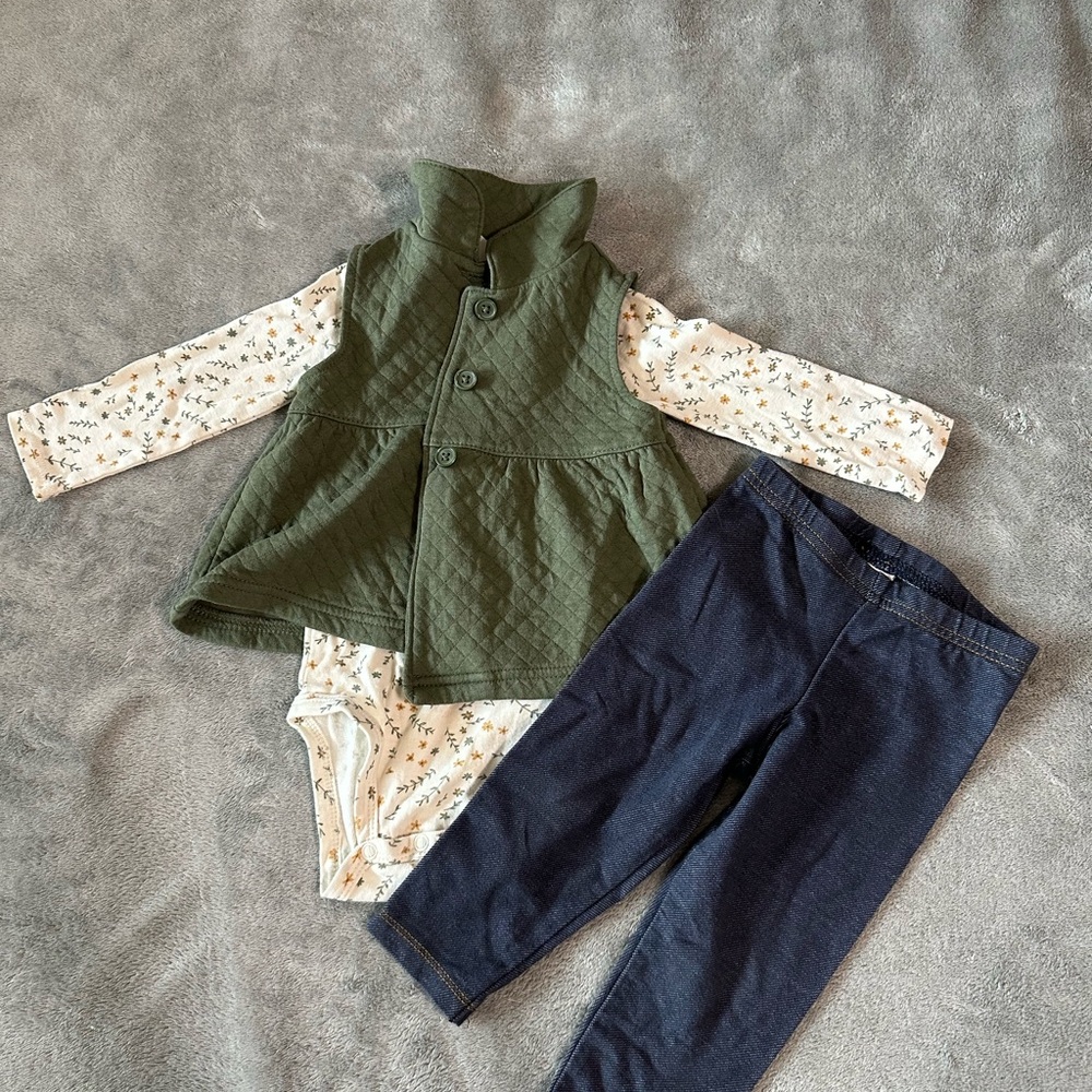 Carter’s Girl Outfit 12M
